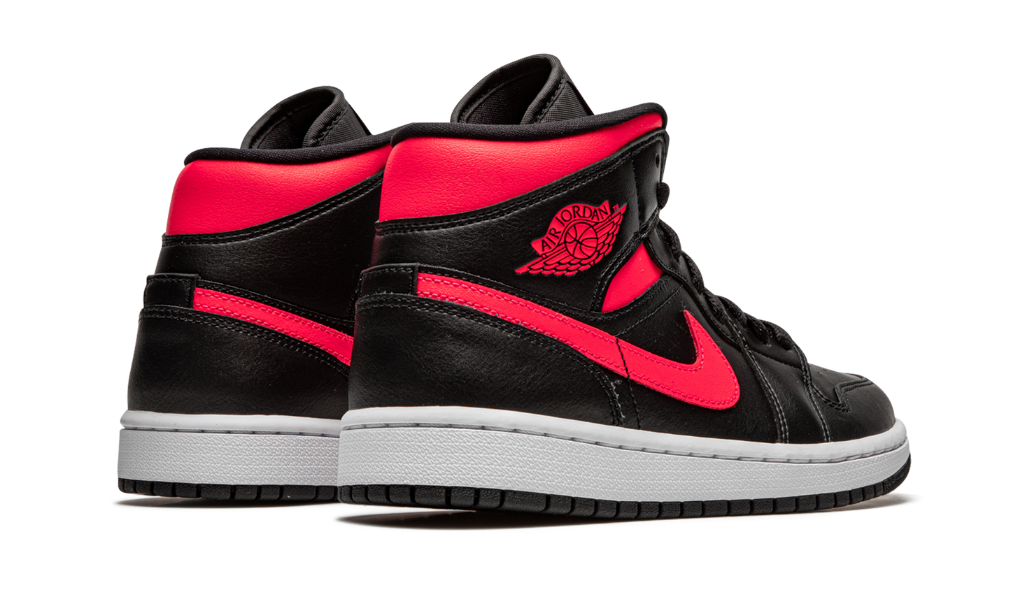 AIR JORDAN 1 MID WMNS "Siren Red"
