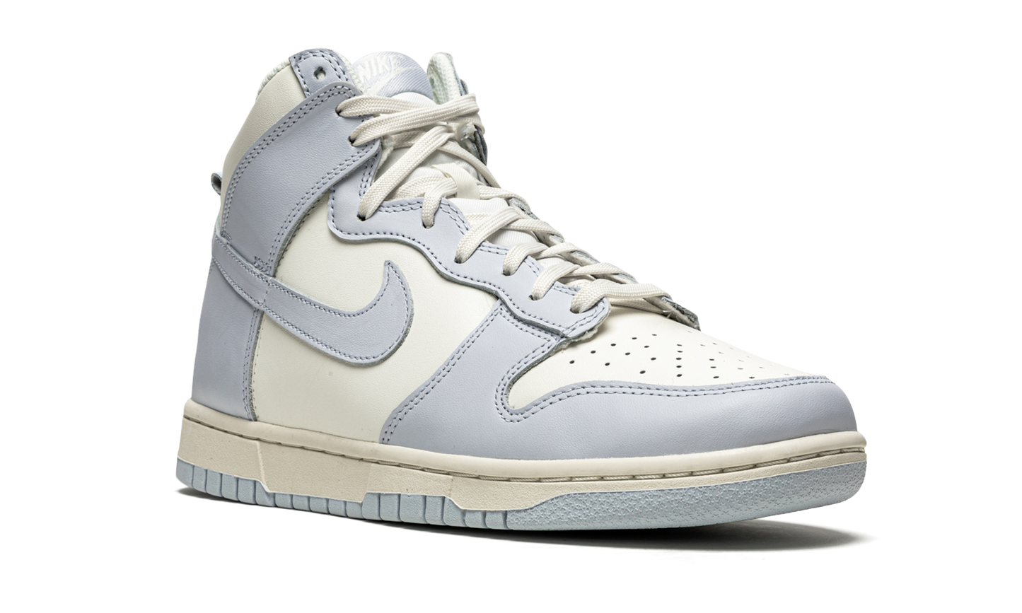 DUNK HIGH WMNS "Football Grey"