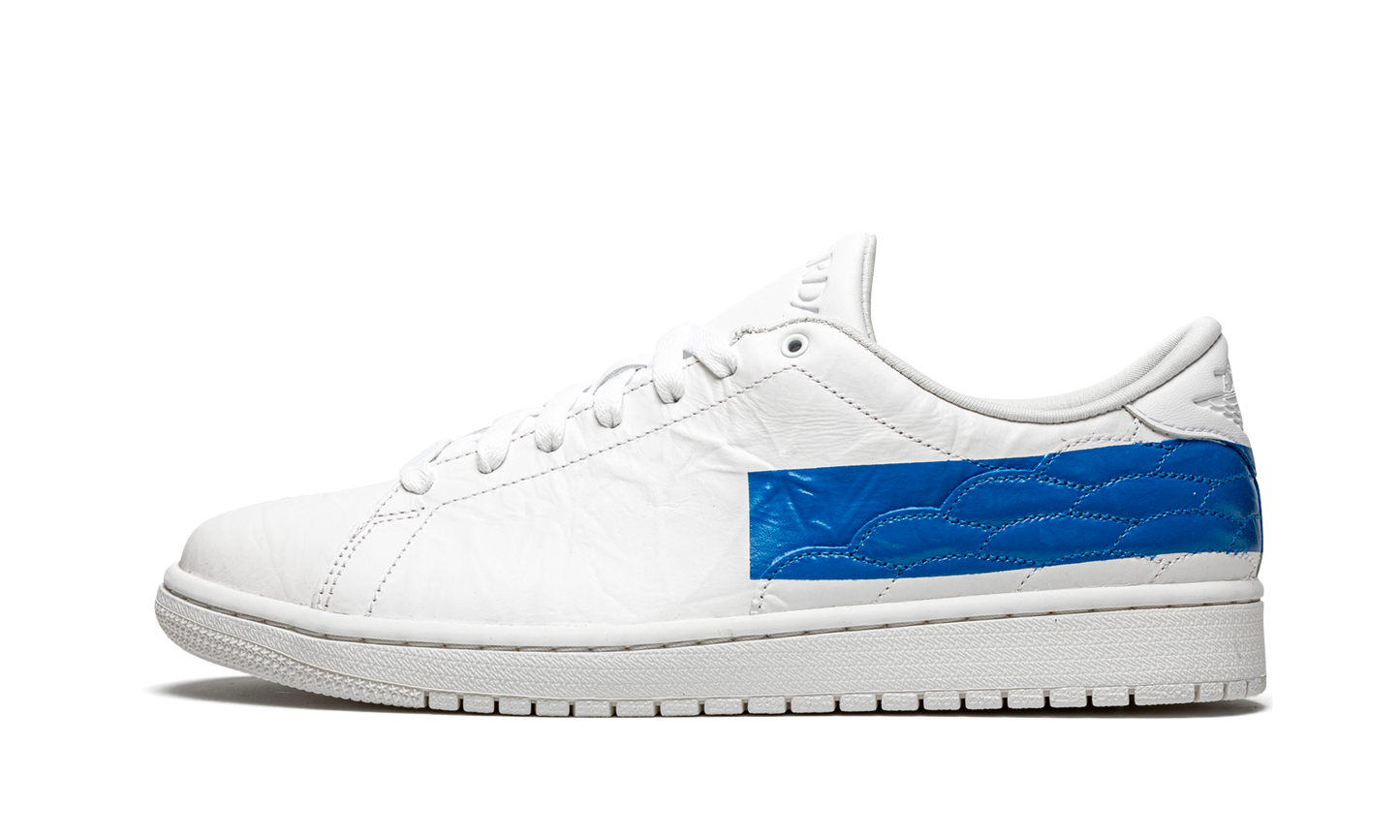 Air Jordan 1 Centre Court "Military Blue"