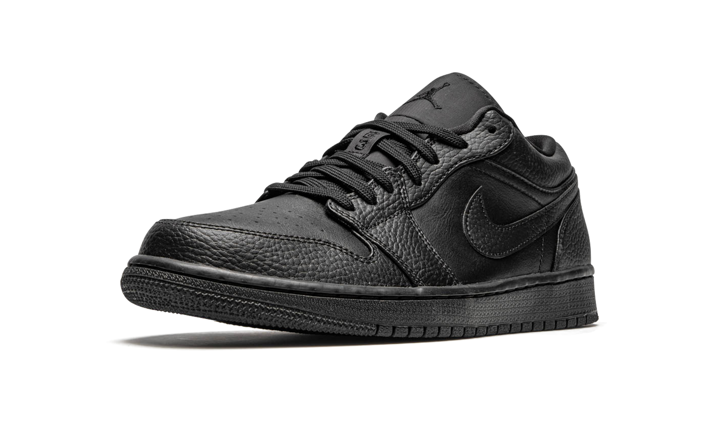Air Jordan 1 Low "Triple Black"