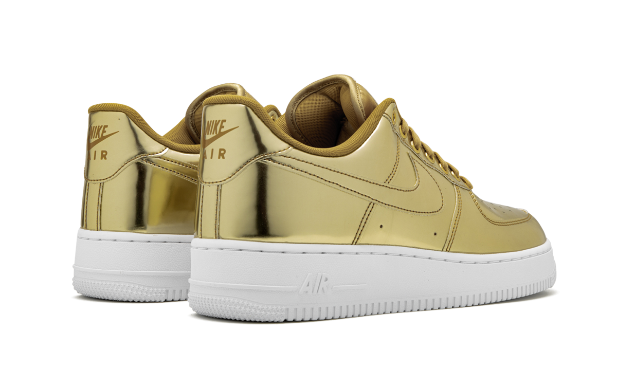 AIR FORCE 1 SP WMNS "Metallic Gold"