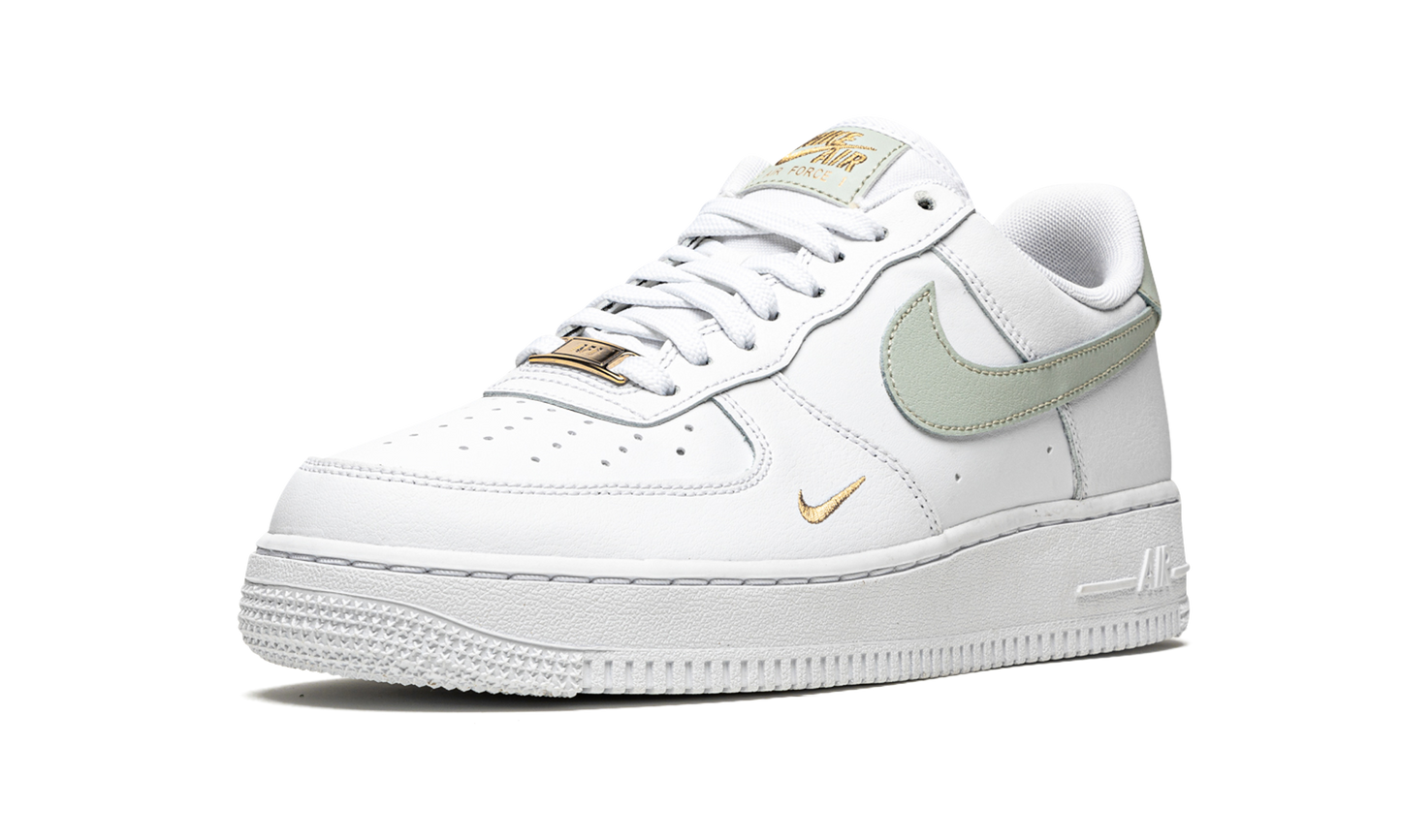 AIR FORCE 1 LO MNS WMNS "White / Grey / Gold"