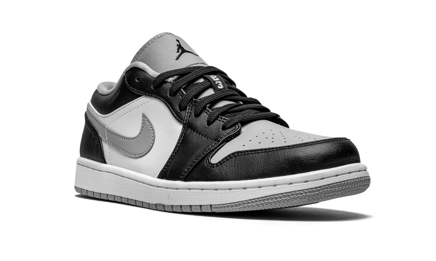 Air Jordan 1 Low "Light Smoke Grey"