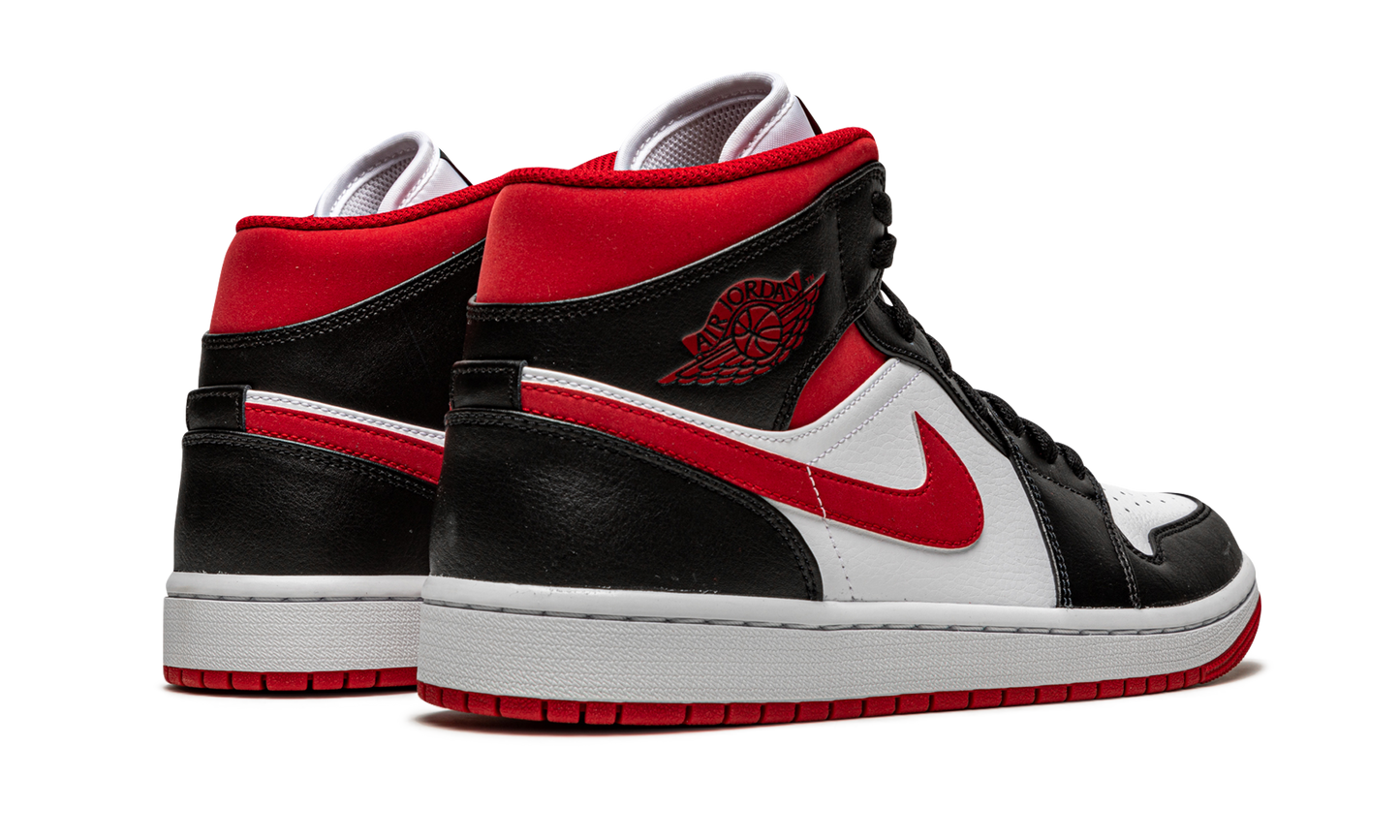Air Jordan 1 Mid "Metallic Red"