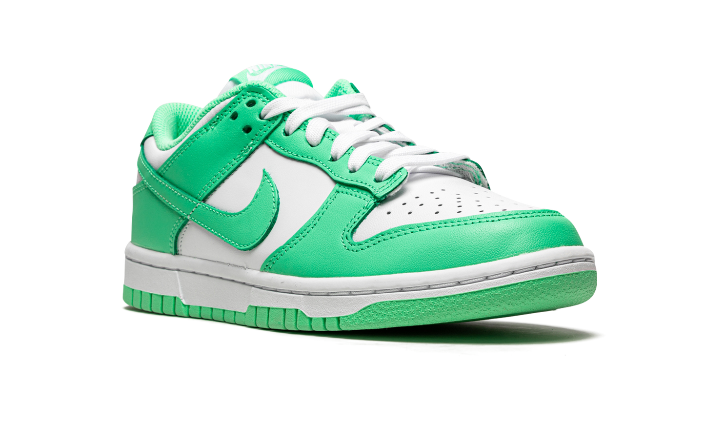 DUNK LOW WMNS "Green Glow"