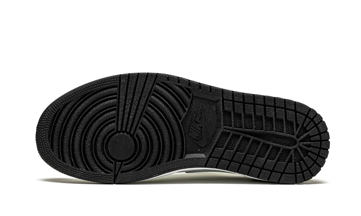 Air Jordan 1 Low OG "Ghost Green"