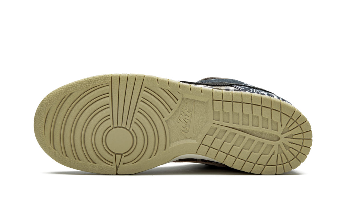 SB Dunk Low "Travis Scott"