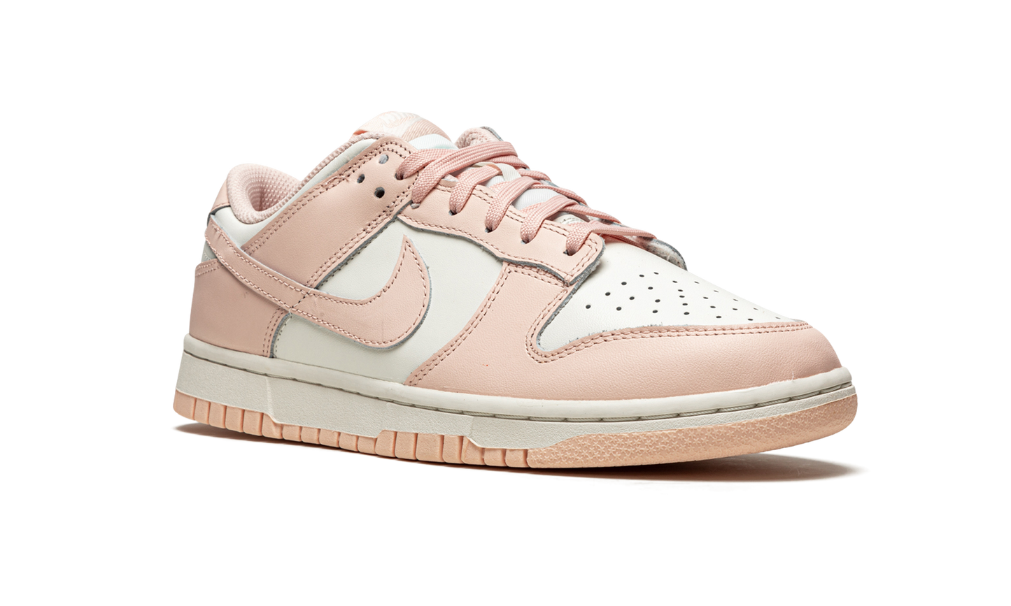 DUNK LOW WMNS "Orange Pearl"