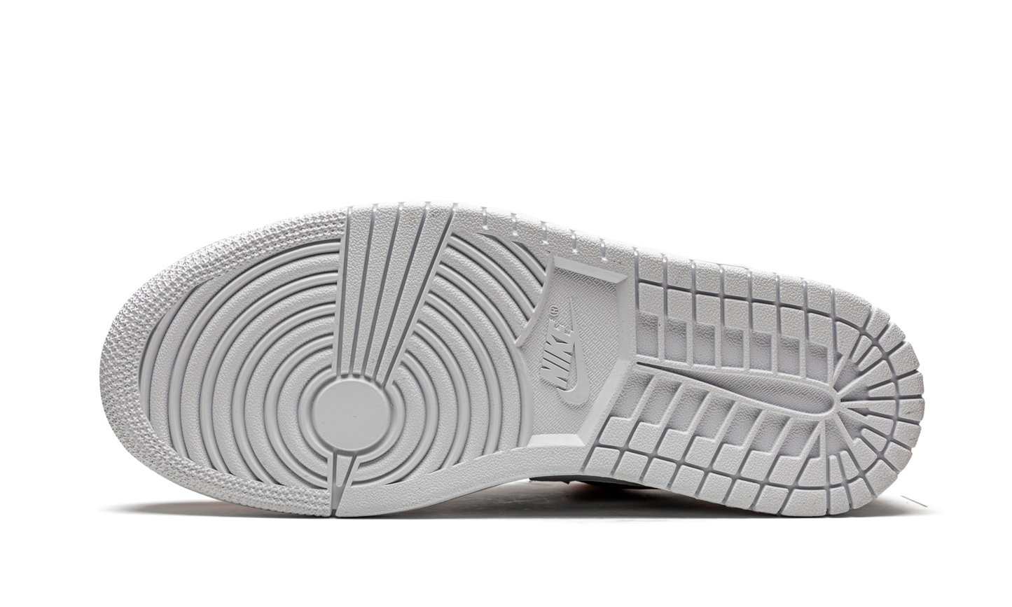 AIR JORDAN 1 LO WMNS "Chicago Flip"