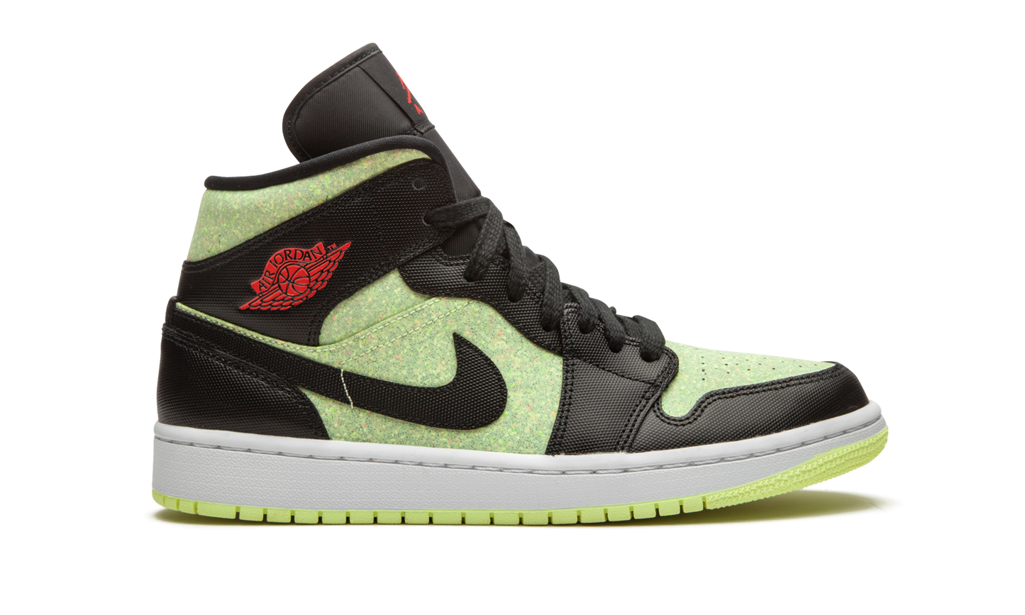 AIR JORDAN 1 MID SE WMNS "Barely Volt / Chile Red"