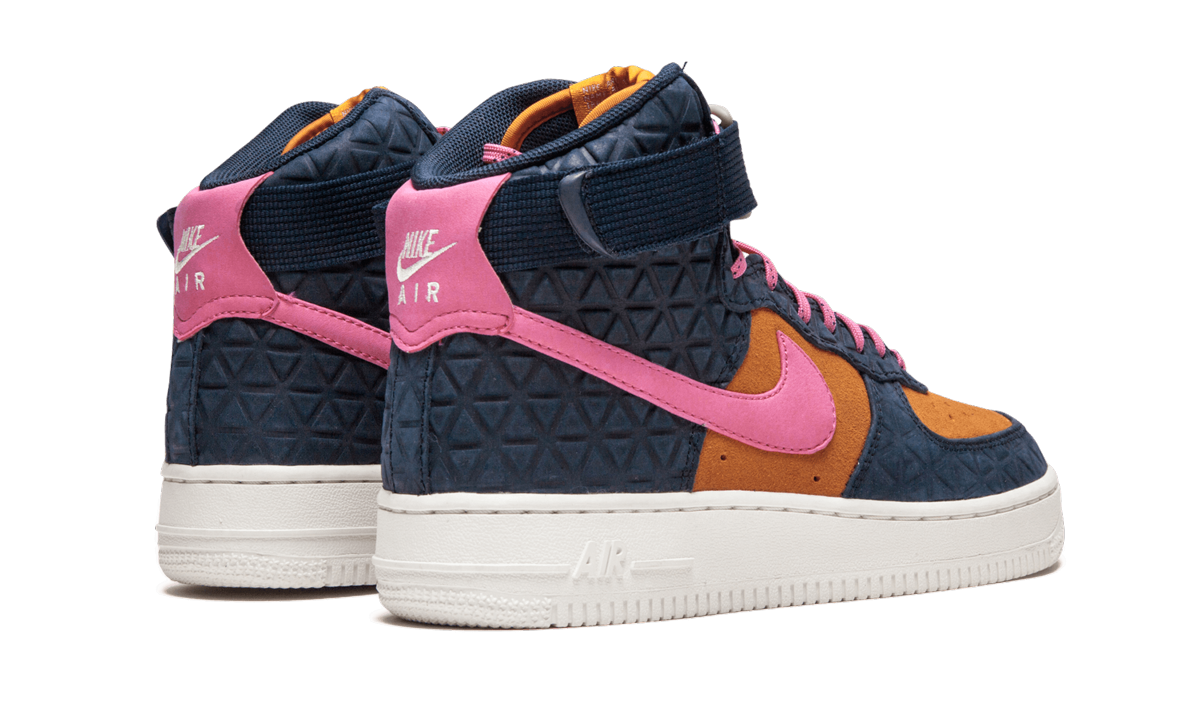 AIR FORCE 1 HI PRM SUEDE WMNS "Dynamic Pink"