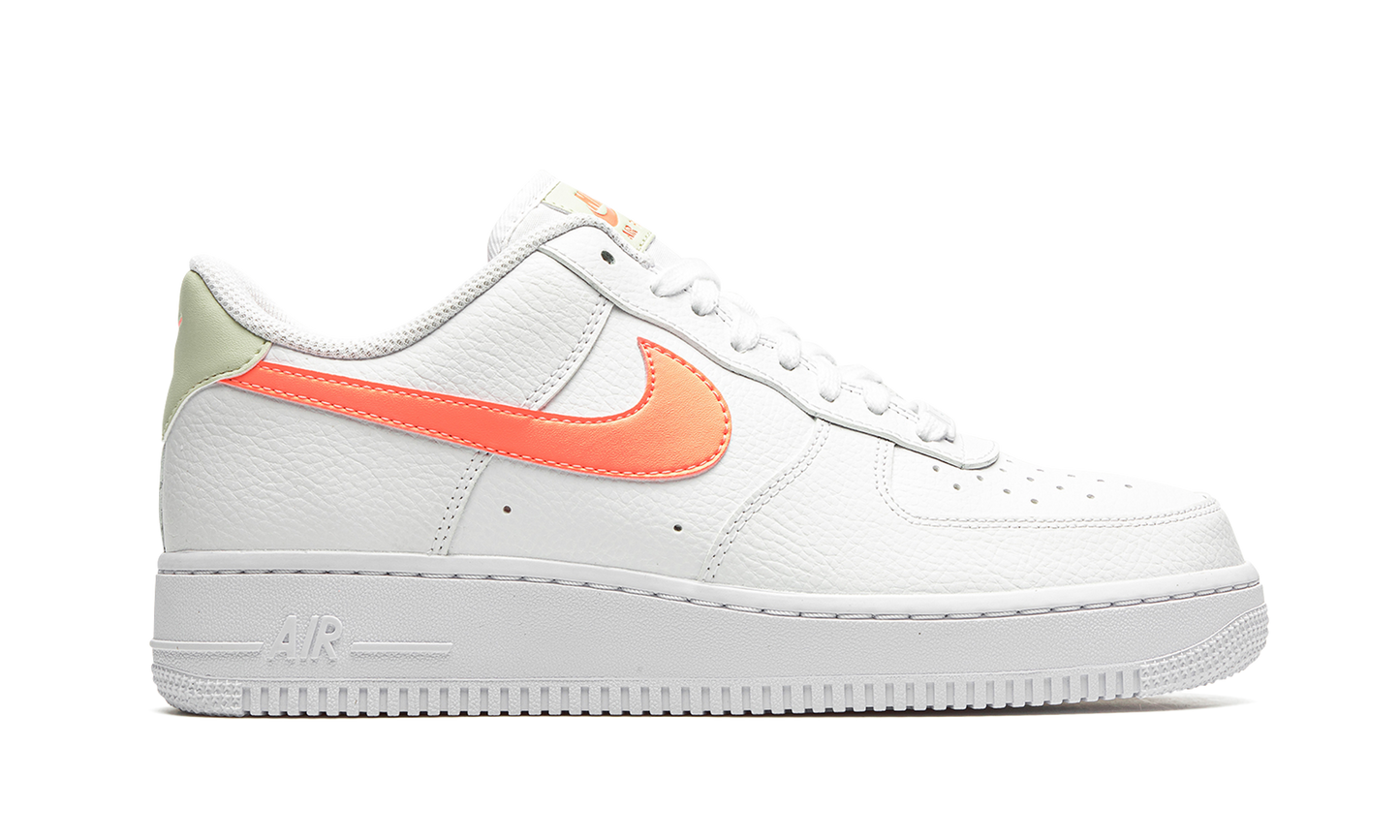 AIR FORCE 1 07 MNS WMNS "ATOMIC PINK"