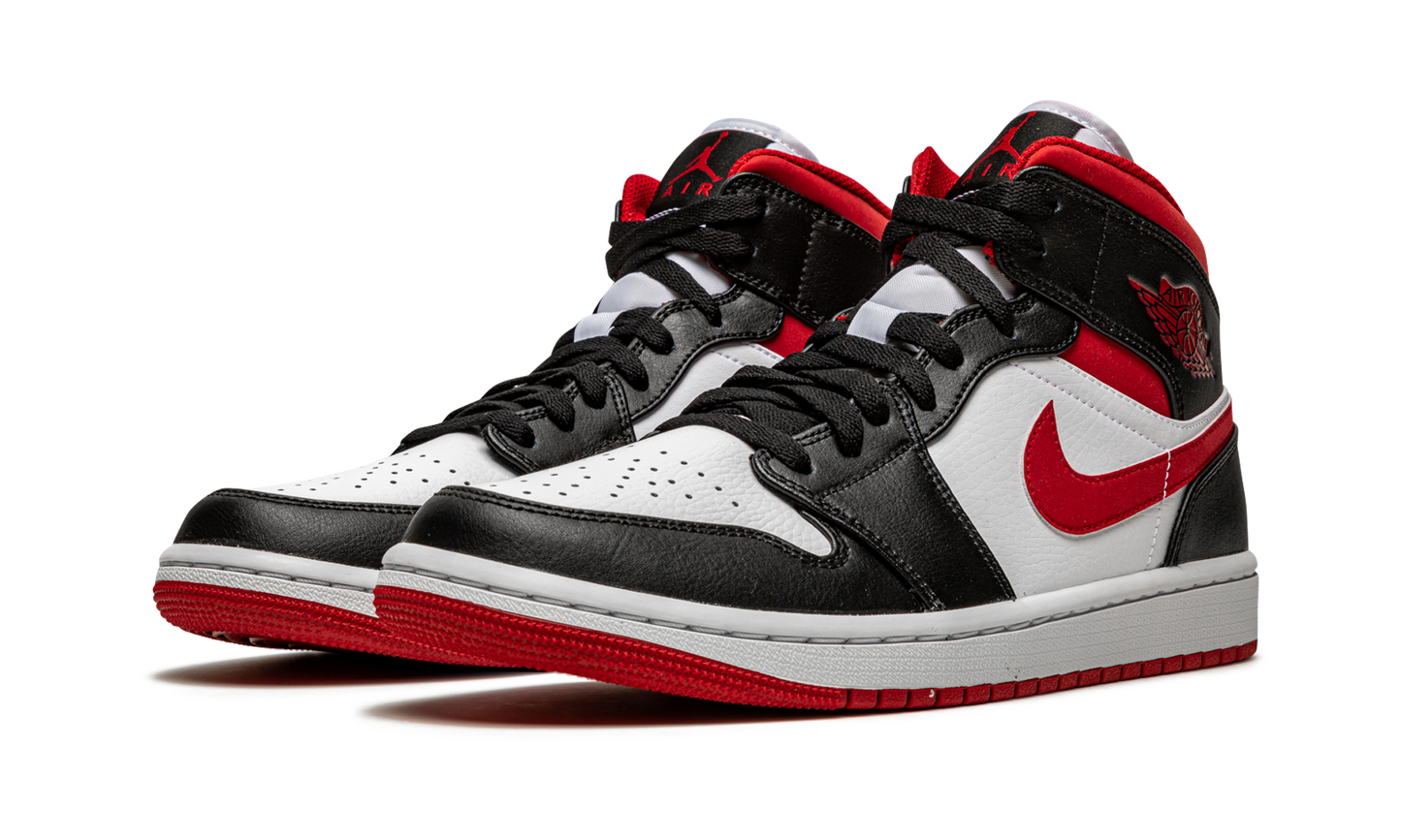 Air Jordan 1 Mid "Metallic Red"