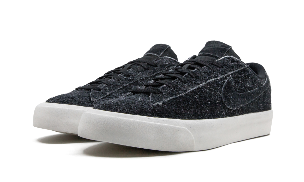 Blazer Studio Low "Black Suede"