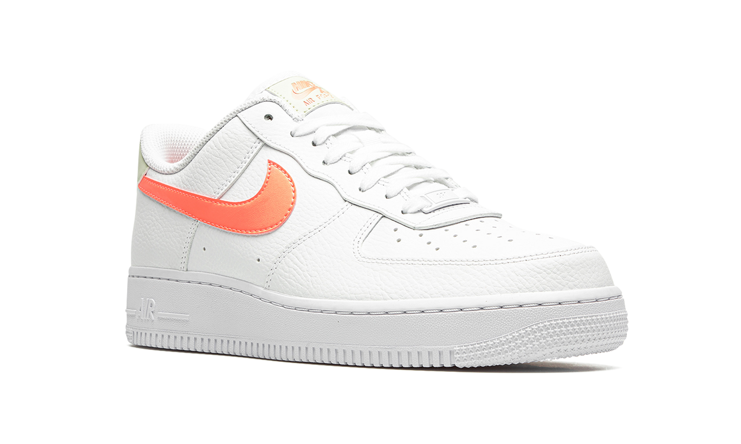 AIR FORCE 1 07 MNS WMNS "ATOMIC PINK"
