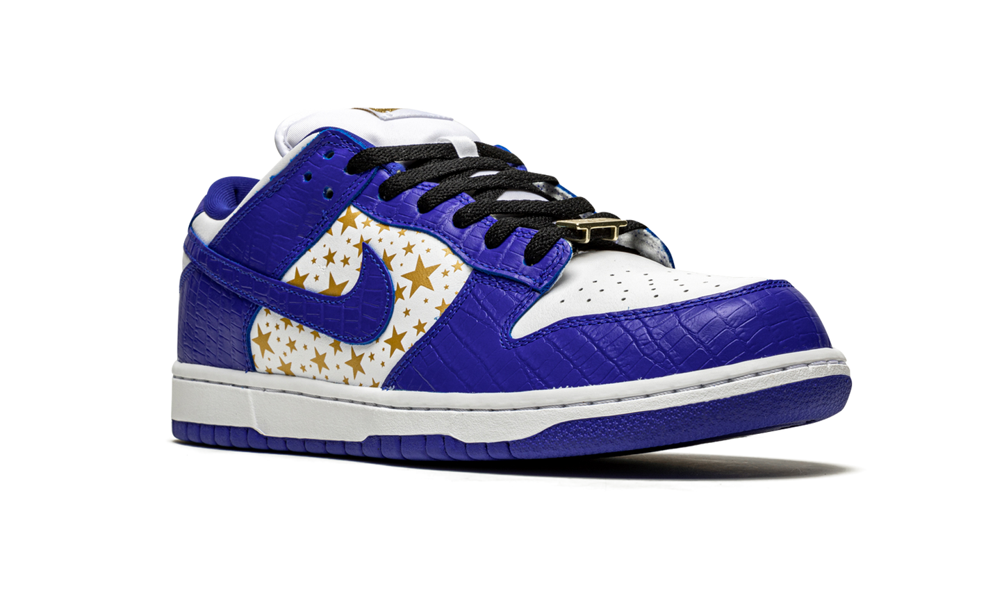 SB Dunk Low "Supreme - Stars - Hyper Blue"