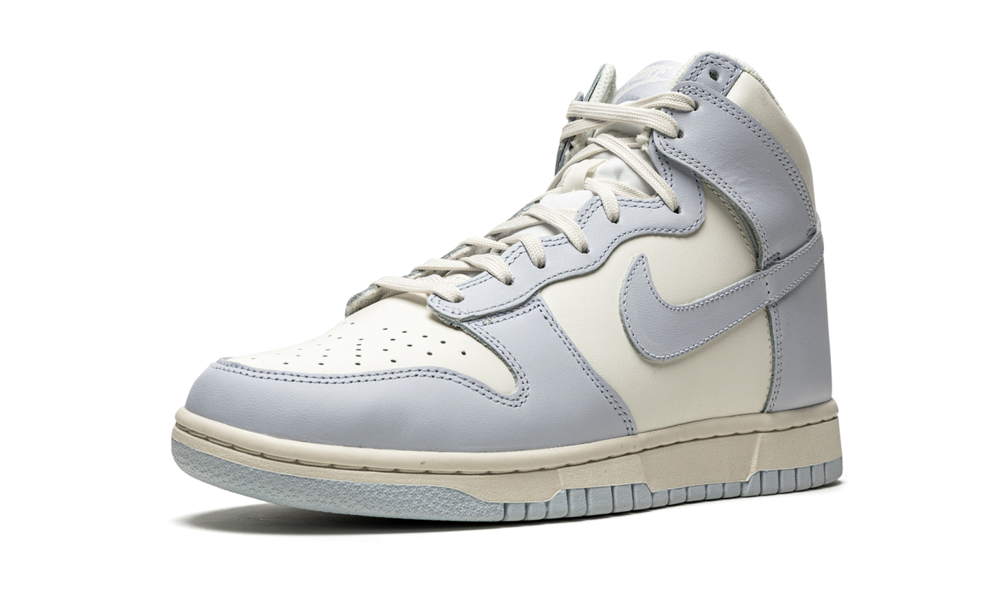 DUNK HIGH WMNS "Football Grey"