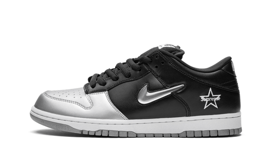 SB Dunk Low OG QS "Supreme - Jewel Swoosh Silver/Black"