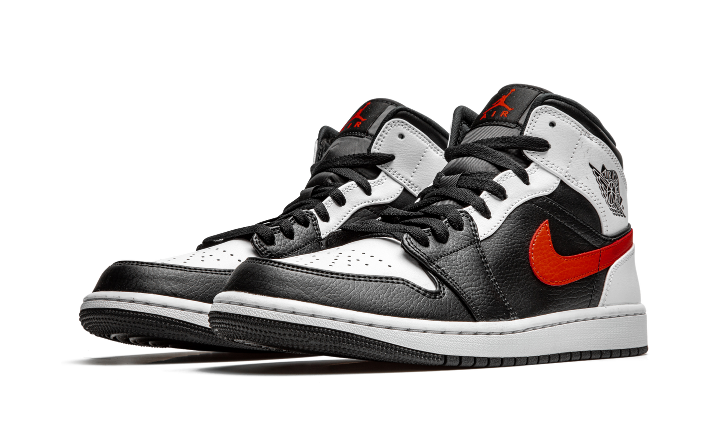 Air Jordan 1 Mid "Chile Red"