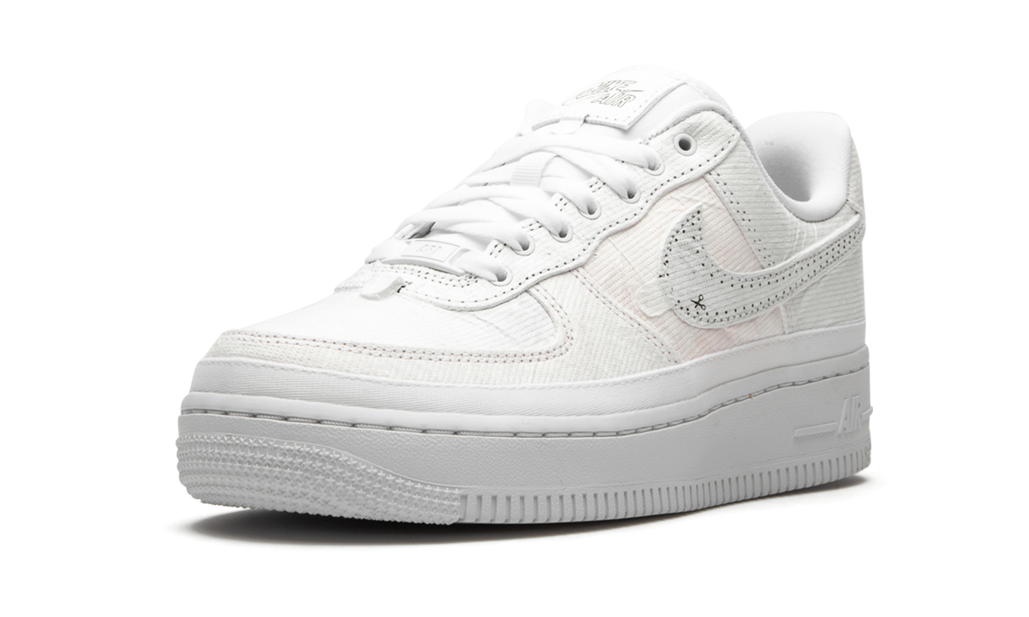 AIR FORCE 1 LO LX WMNS "Reveal - Black Swoosh"