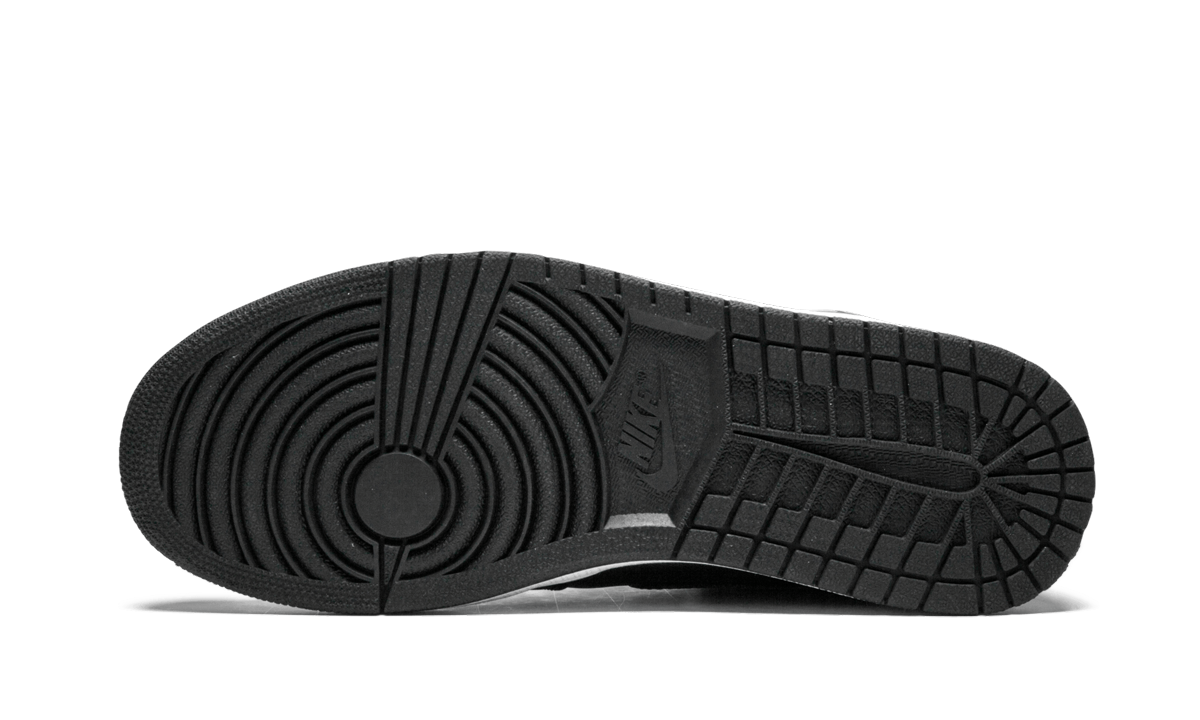 Air Jordan 1 Retro High OG "Shadow 2013"