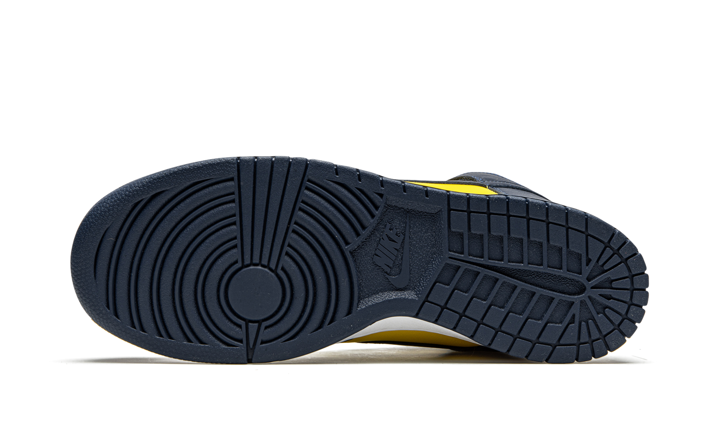 Dunk High SP "Michigan"