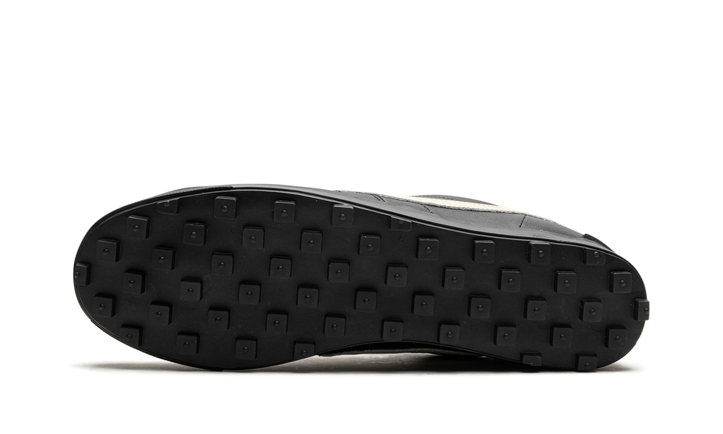 Astro Grabber "Bode - Black Coconut Milk"