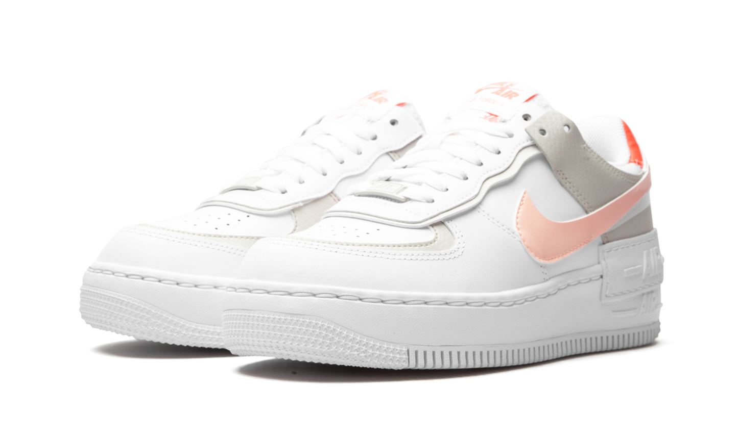 AIR FORCE 1 SHADO WMNS "Crimson Tint"