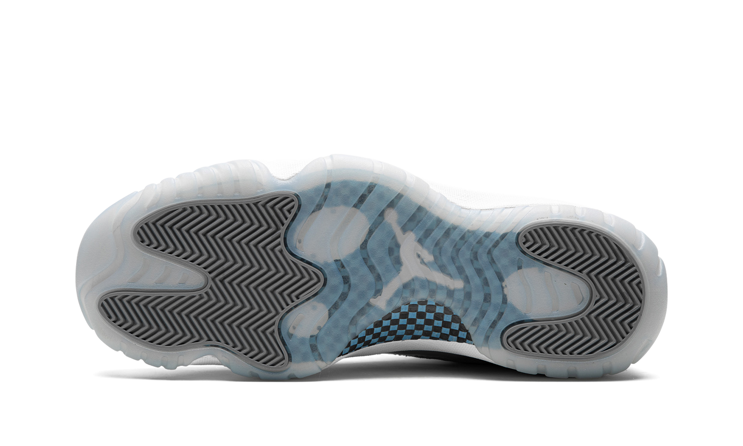 Air Jordan 11 Low "White Cement"