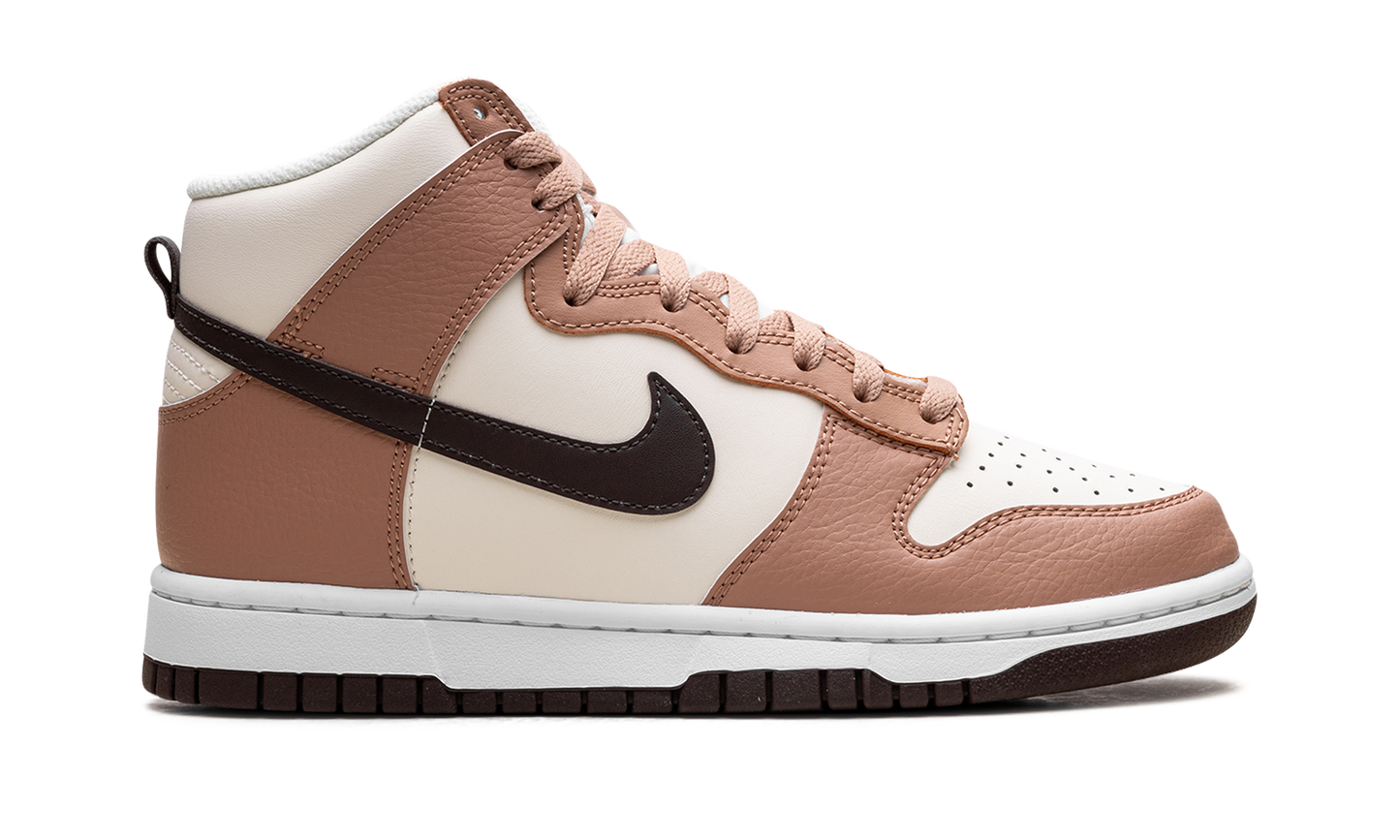 DUNK HIGH WMNS "Dusted Clay"