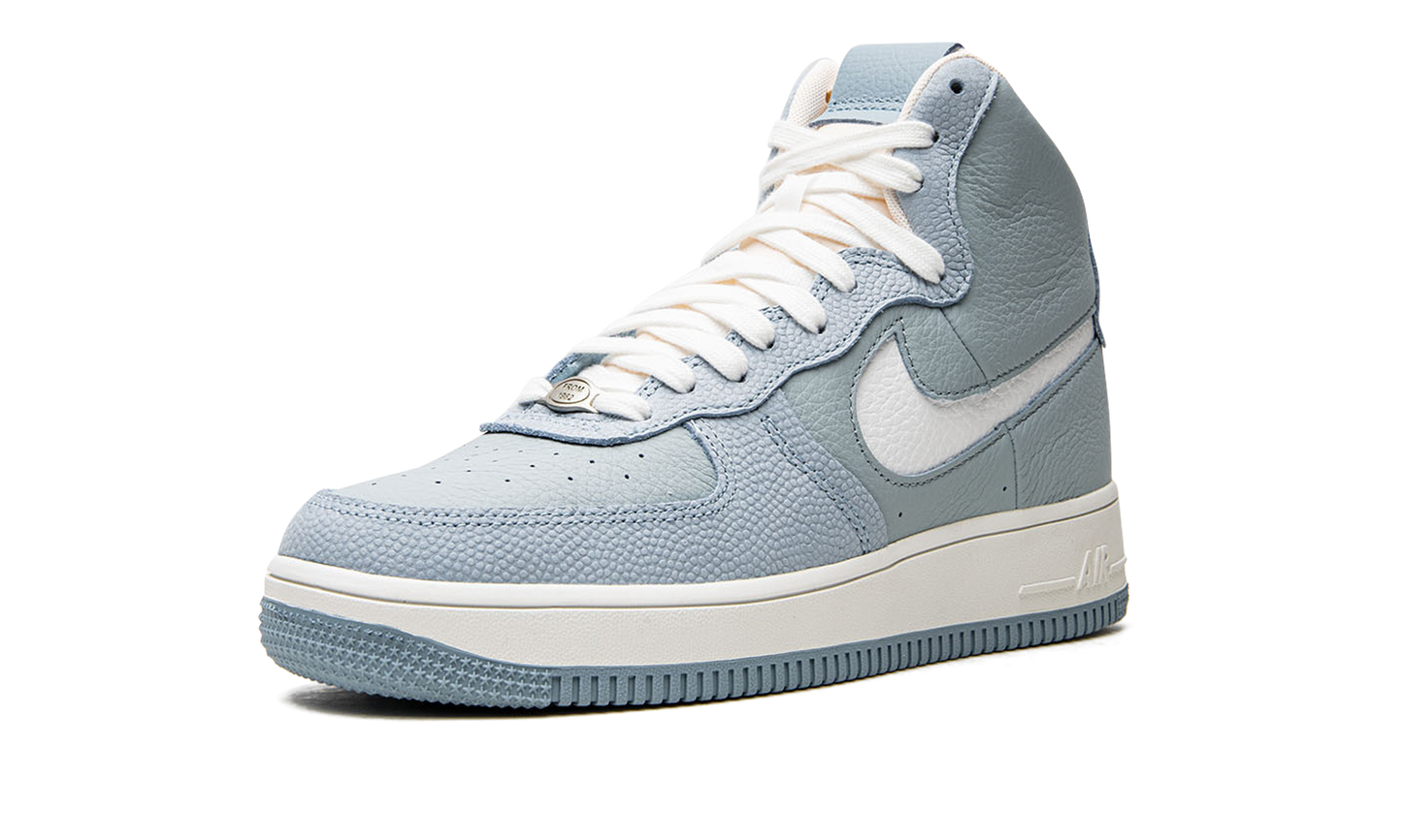 AIR FORCE 1 HIGH SCULPT MNS WMNS "Worn Blue"