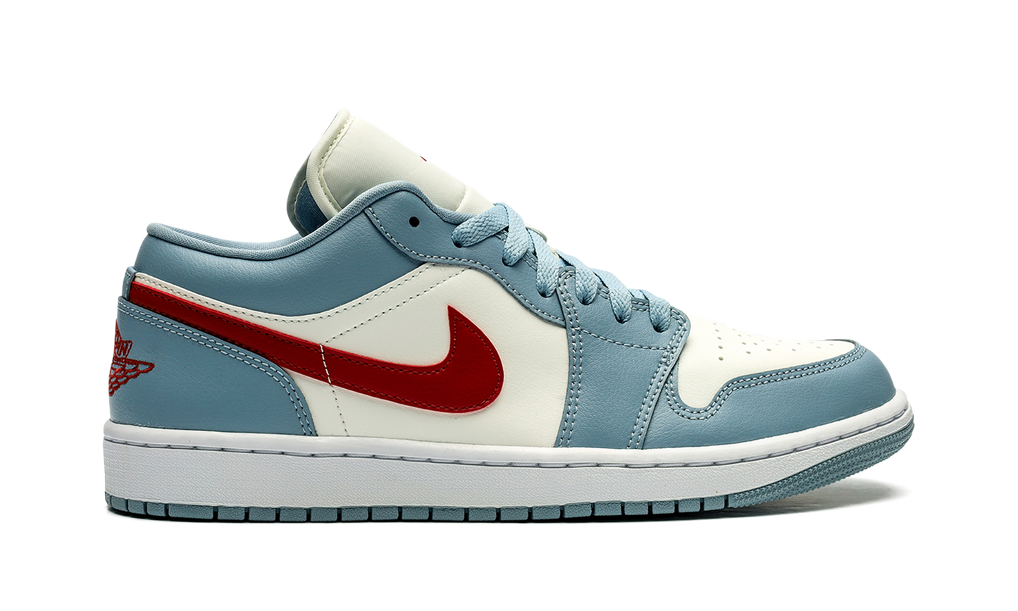 Air Jordan 1 Low WMNS "Blue Whisper"