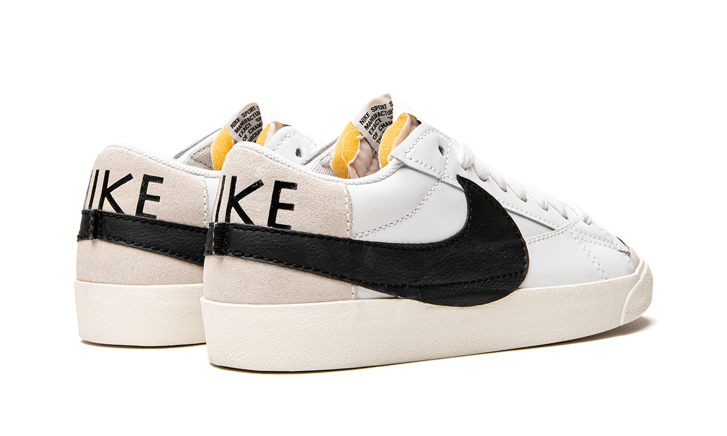 Blazer Low 77 Jumbo "White Black Sail"