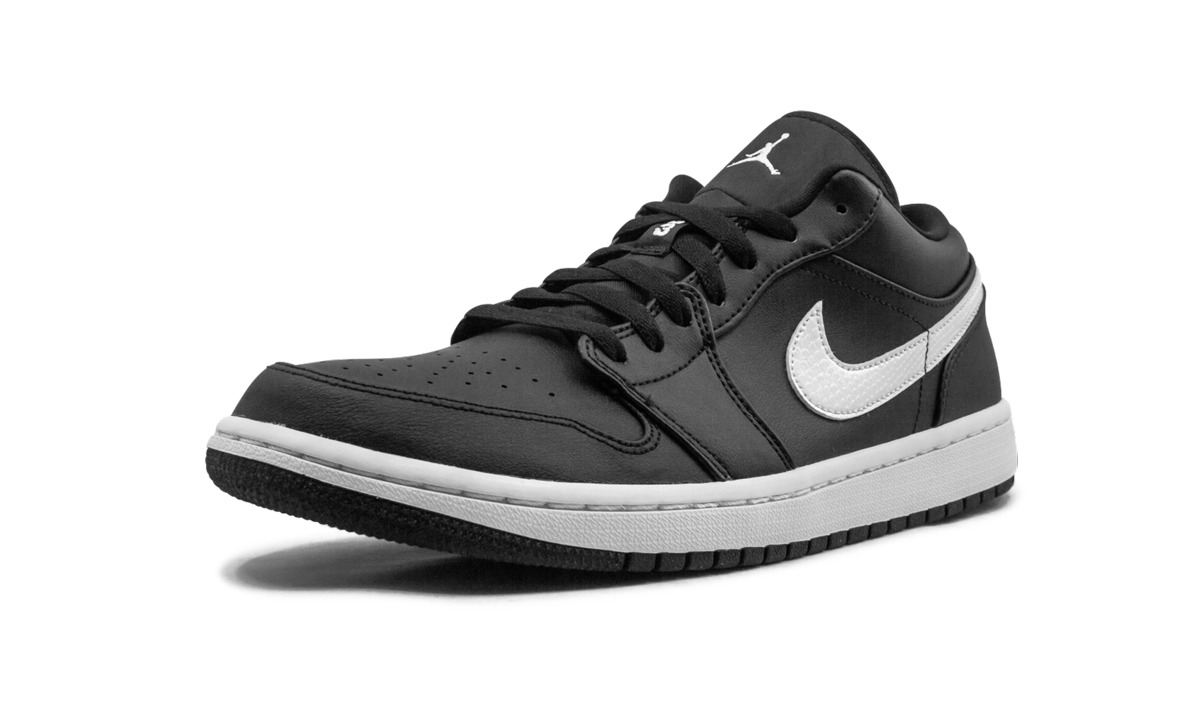 Air Jordan 1 Low WMNS "Black/White"