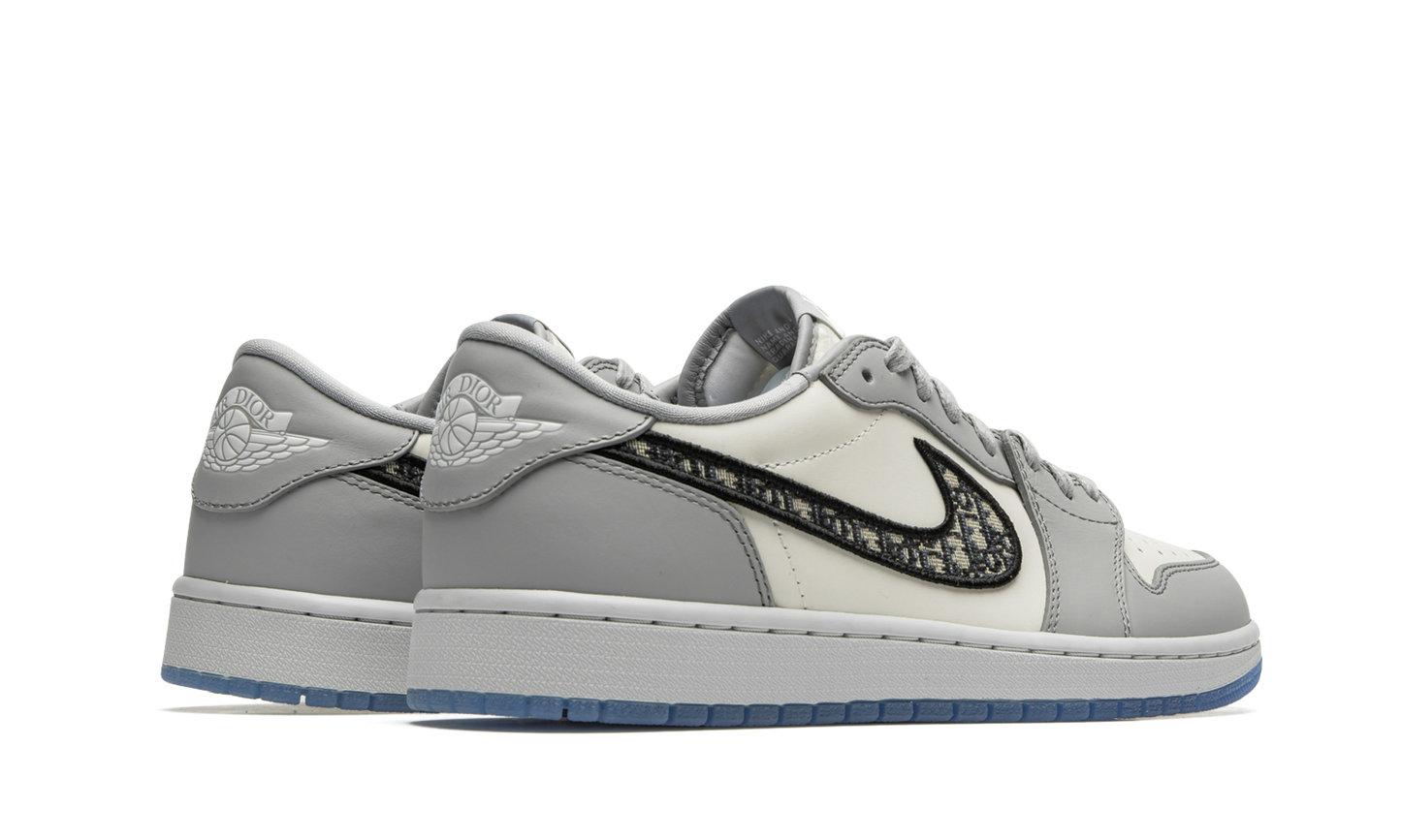 Air Jordan 1 Low "Dior"