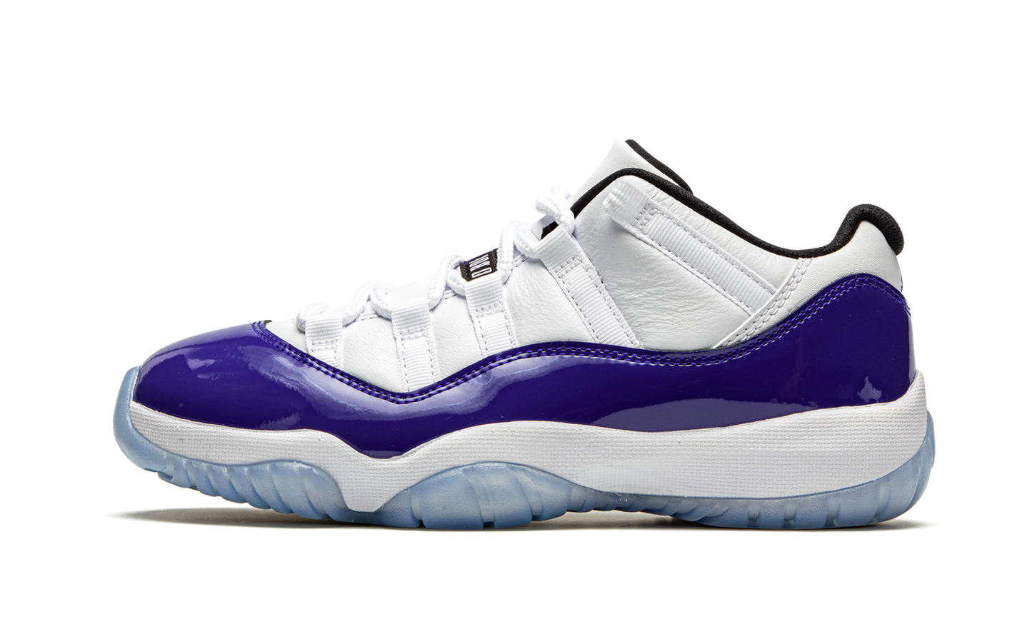 AIR JORDAN 11 LOW WMNS "Concord Sketch"
