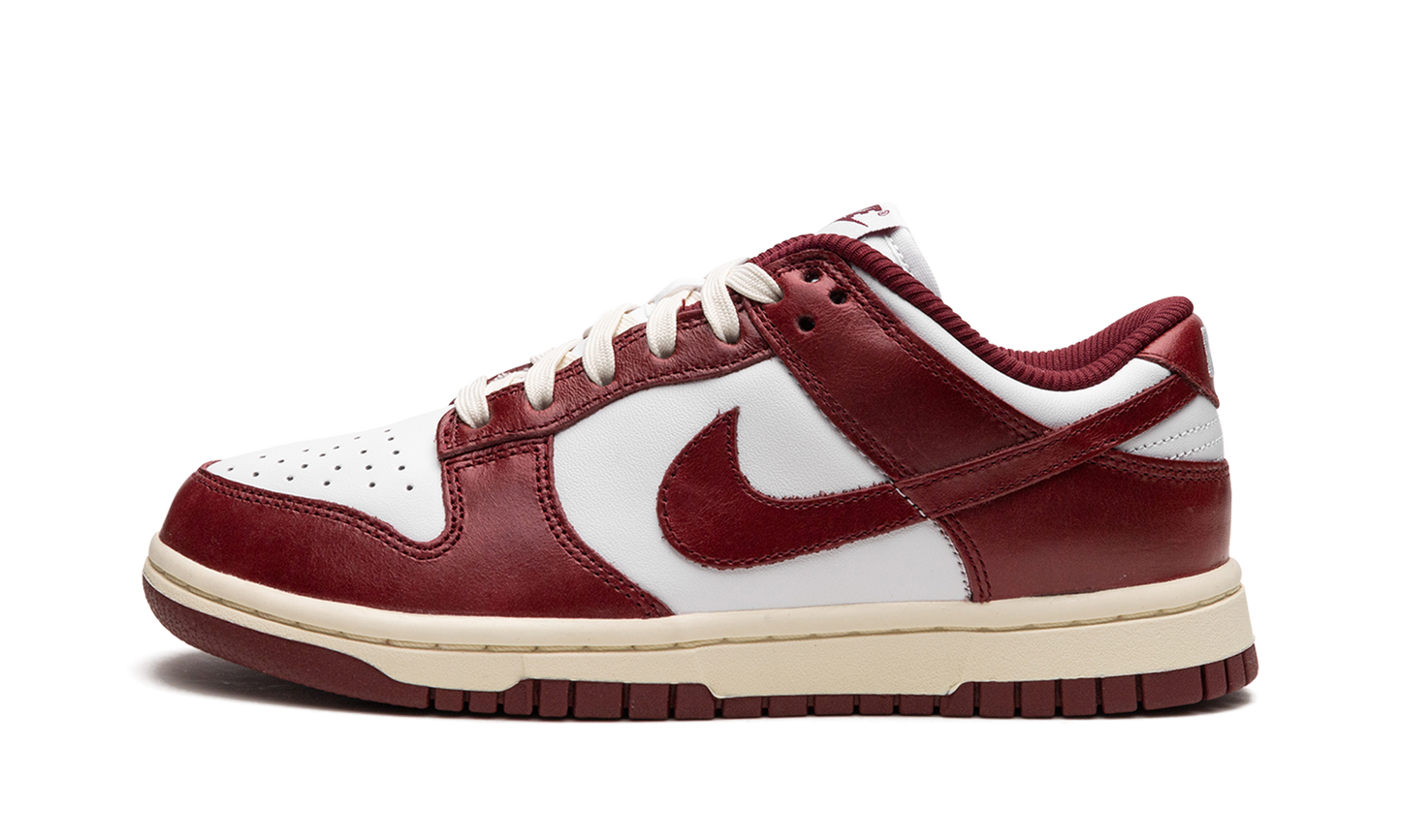 DUNK LOW PRM WMNS "Team Red"
