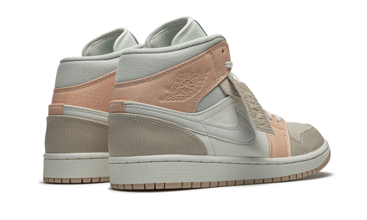 Air Jordan 1 Mid "Milan"