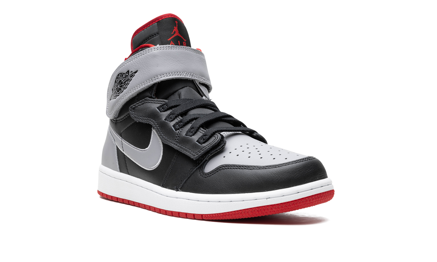 Air Jordan 1 HIGH FLYEASE "BLACK CEMENT"
