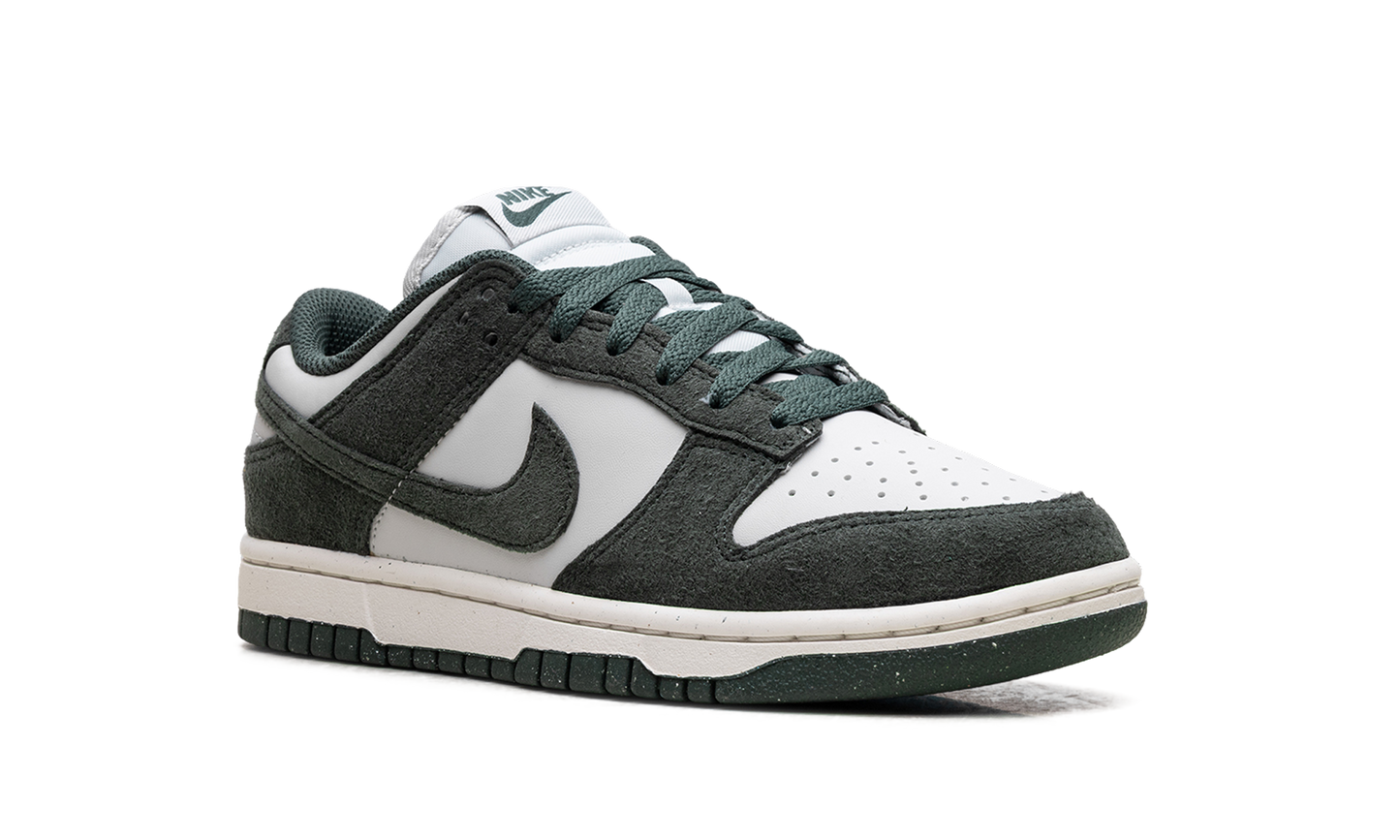 Dunk Low Next Nature WMNS "Viintage Green"
