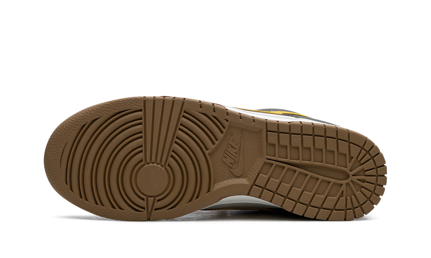 Dunk Low "Cargo Khaki / Vivid Sulfur"