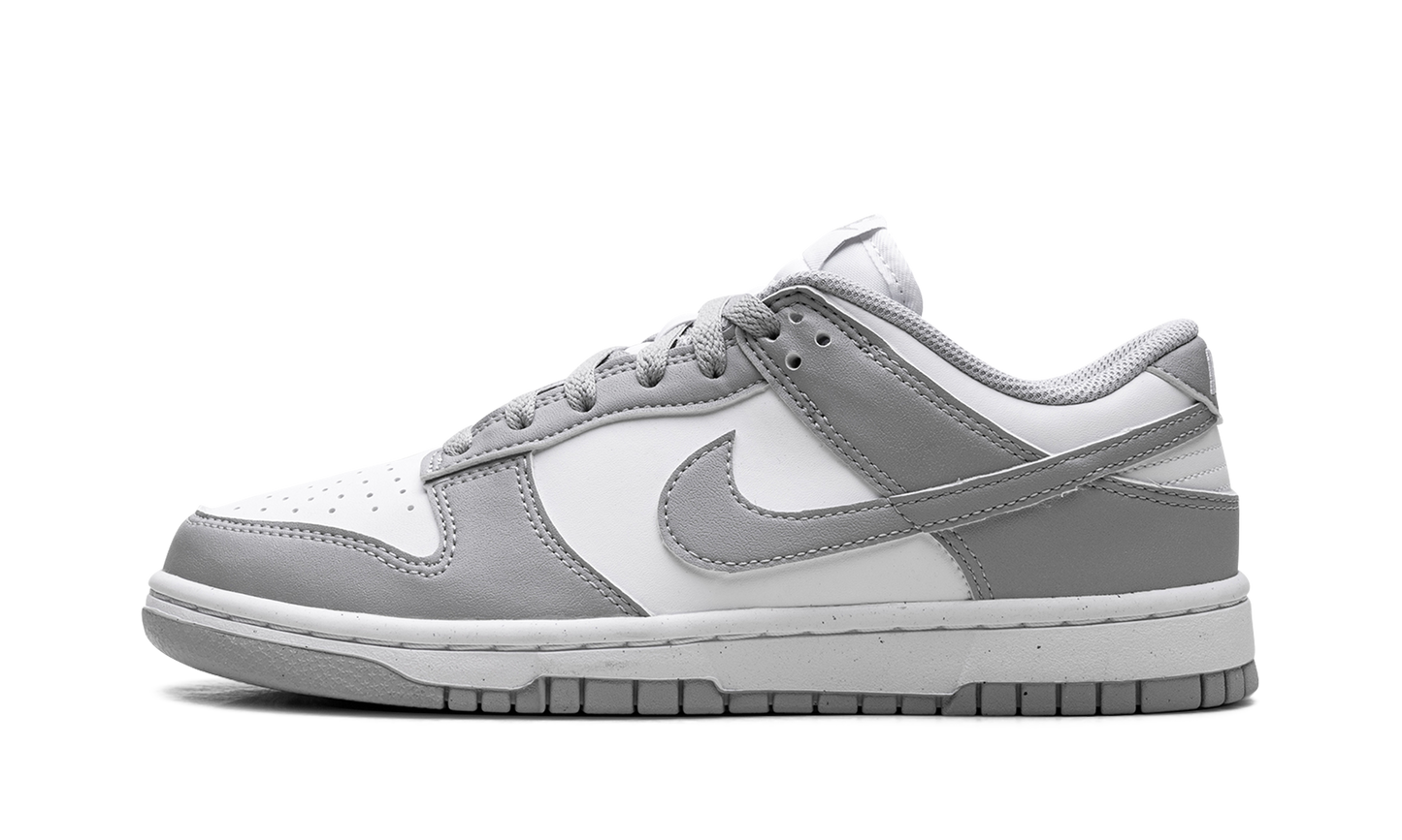 Dunk Low Next Nature WMNS "Light Smoke Grey"