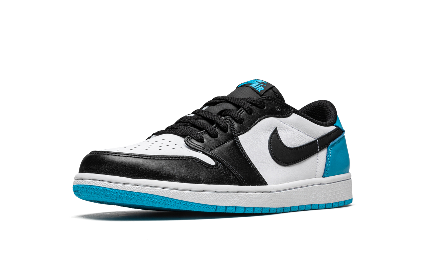 Air Jordan 1 Low OG "UNC"
