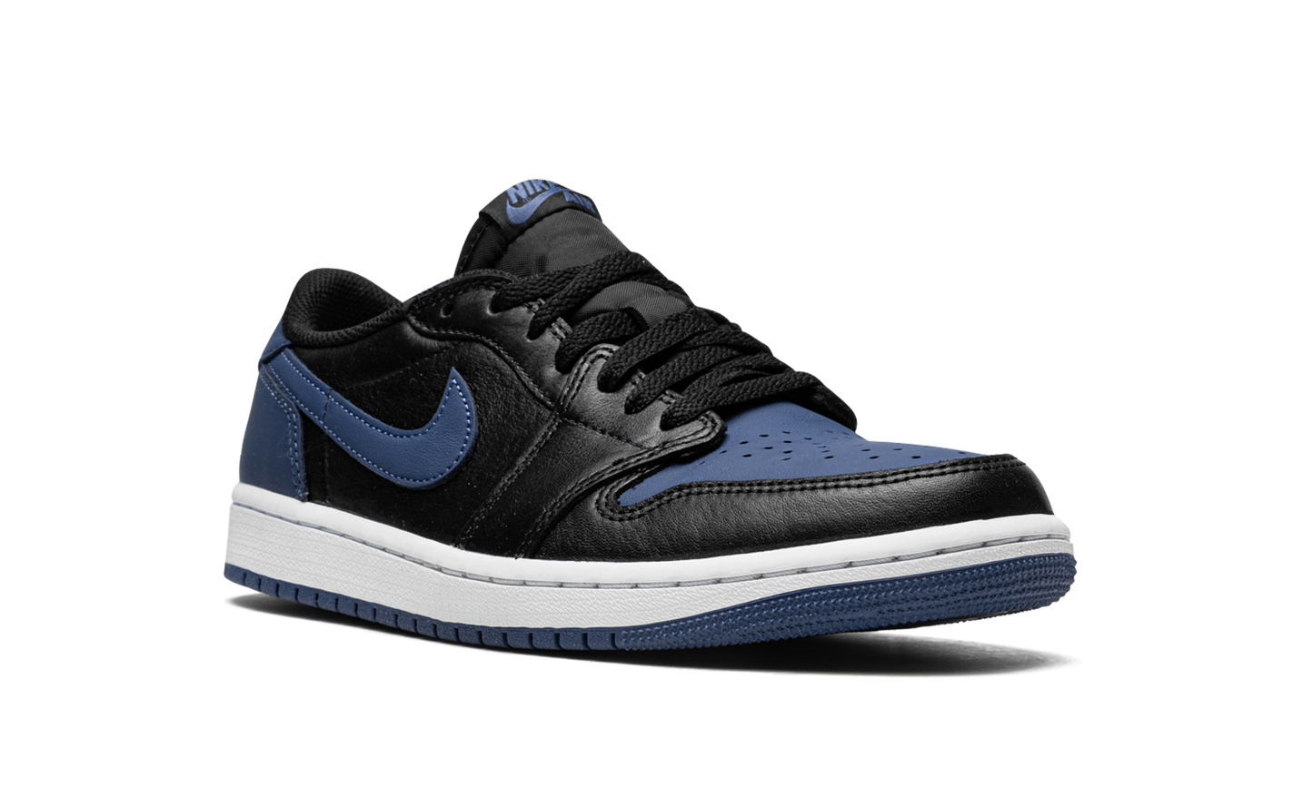 Air Jordan 1 Low OG "Mystic Navy"