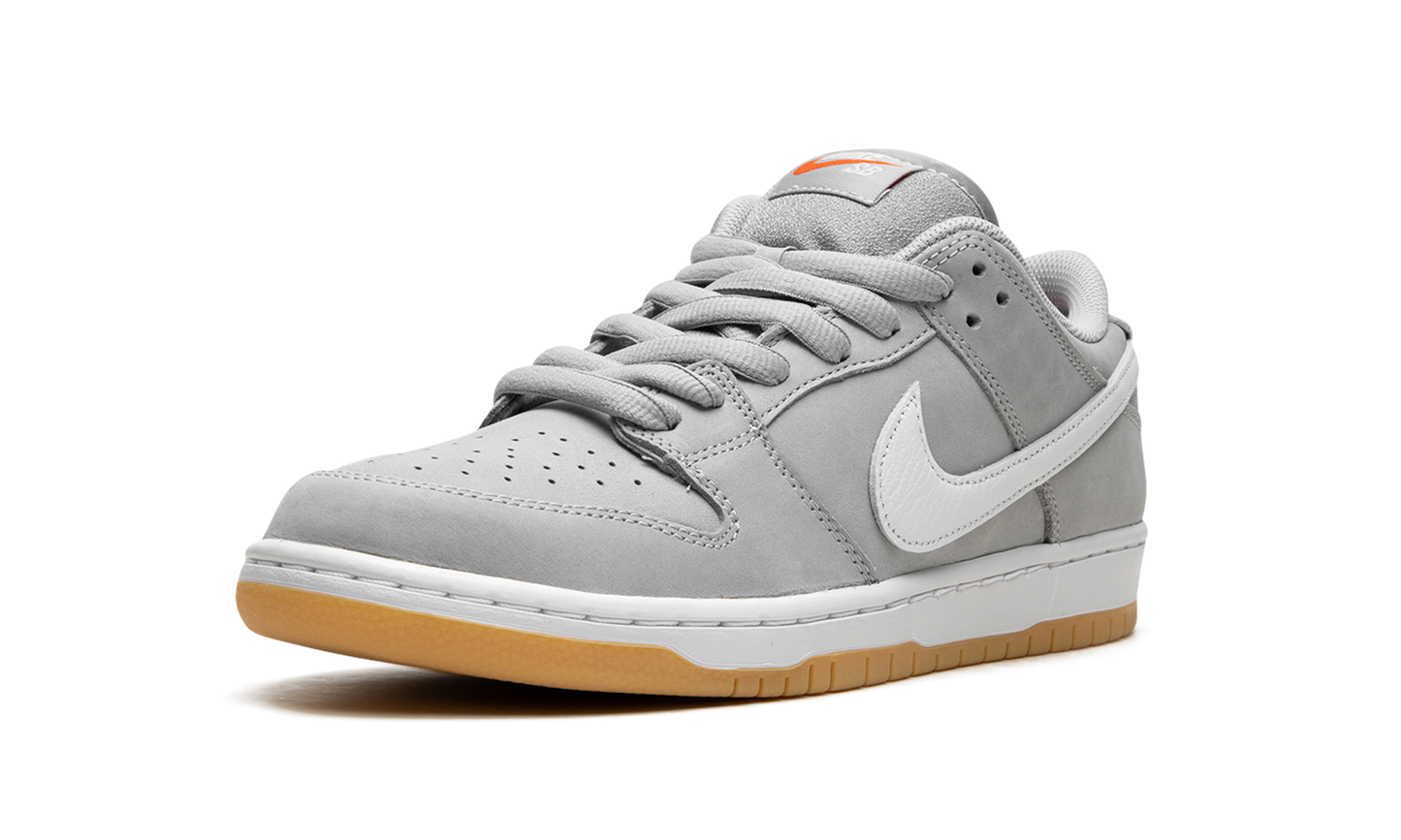 SB Dunk Low Pro ISO "Grey / Gum"