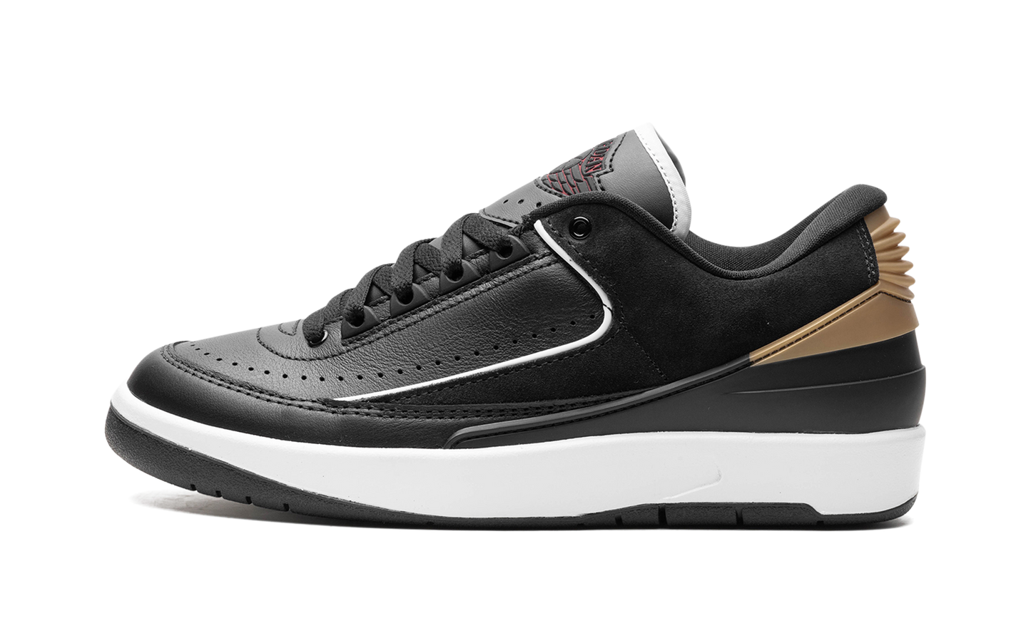 Jordan 2 Retro Low WMNS "Black Metallic Gold"