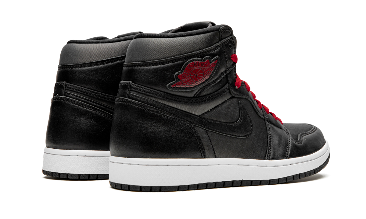 Air Jordan 1 Retro High OG "Black Satin/Gym Red"