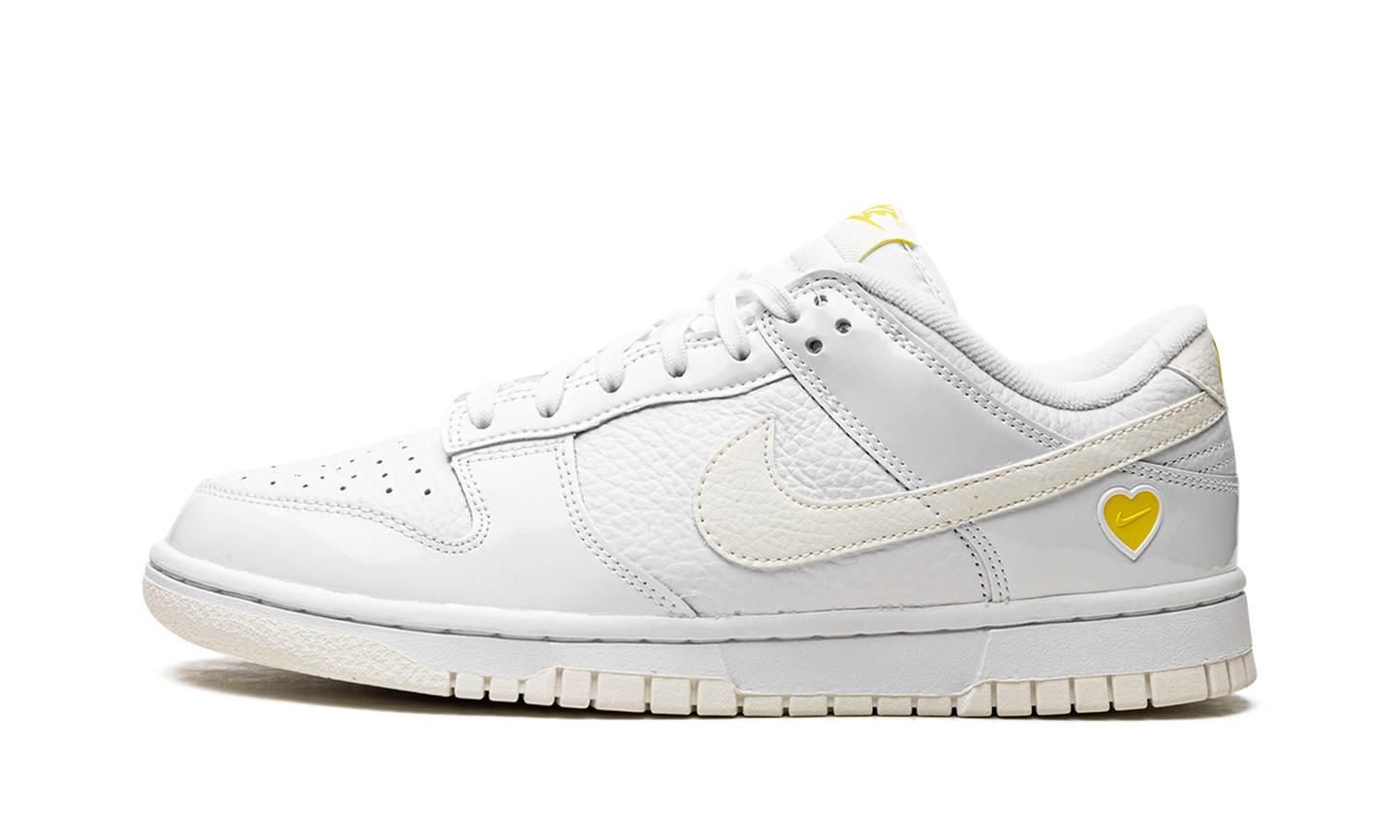DUNK LO MNS WMNS "Yellow Heart"