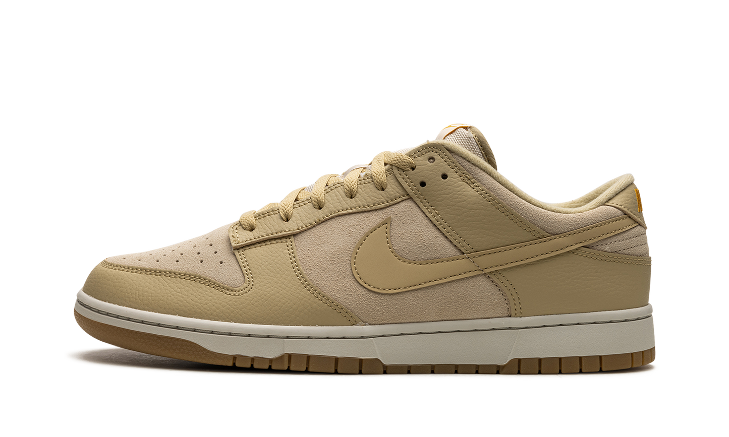 Dunk Low "Khaki / Gum"