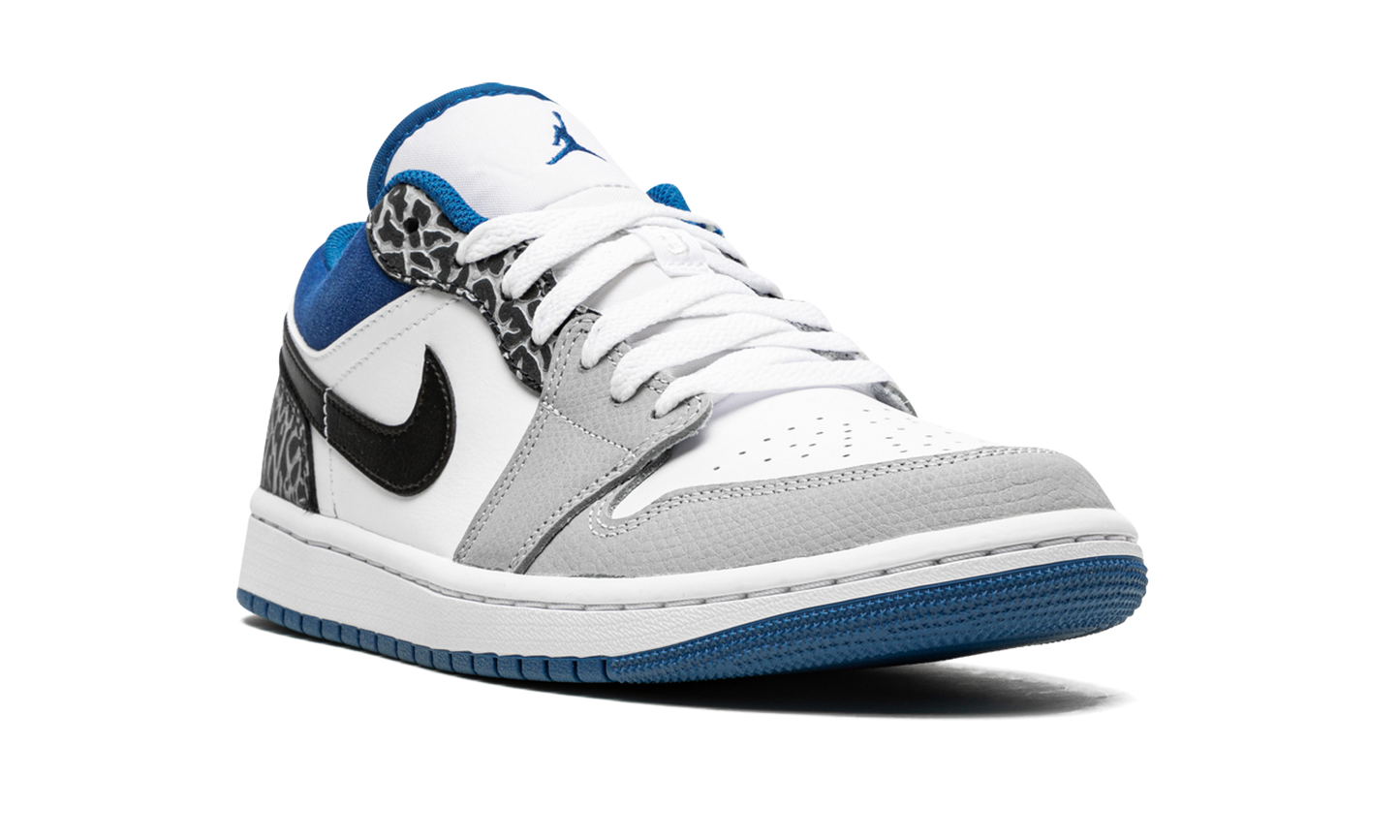 Jordan 1 Low SE "True Blue"